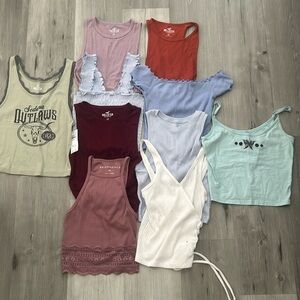 Bundle of 20 Tops ALL Hollister